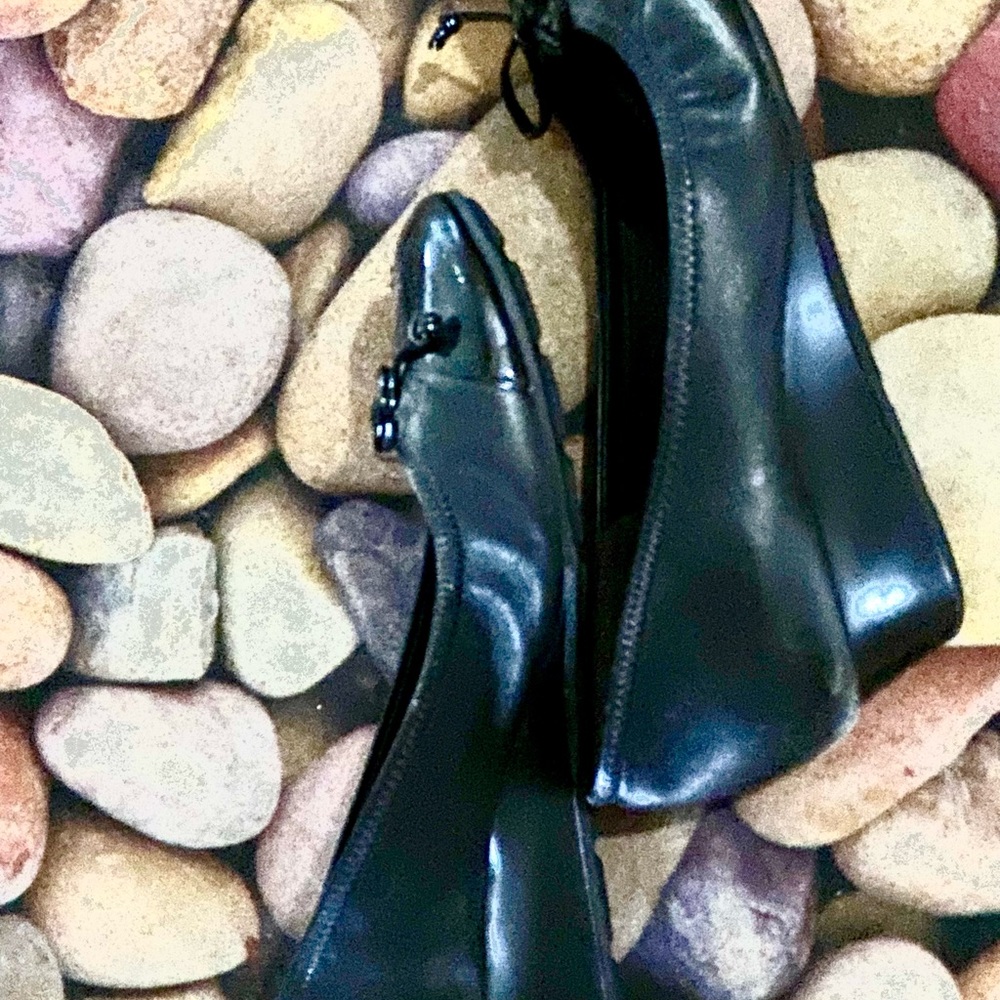LUCKY brand shoes. approx 1” heel. Very comfortable.